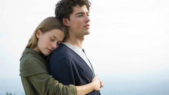 What do you consider to be TOO clingy with a person you're seeing or in a relationship with?