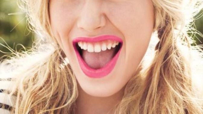 Do you like pink lipstick?