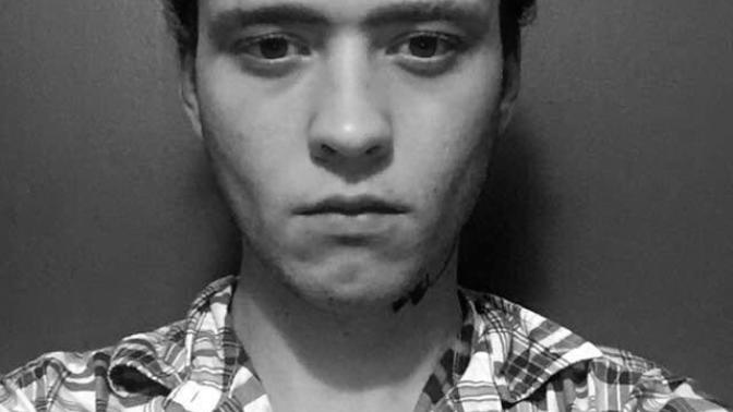 Girls, wil you please rate me HONESTLY 1-10? I like to use cigarettes as props in my photos, can you please not let smoking change your rating?