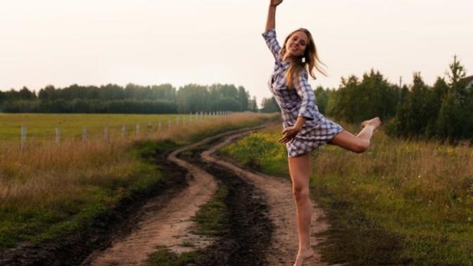 Do guys like shy girls or outgoing girls?