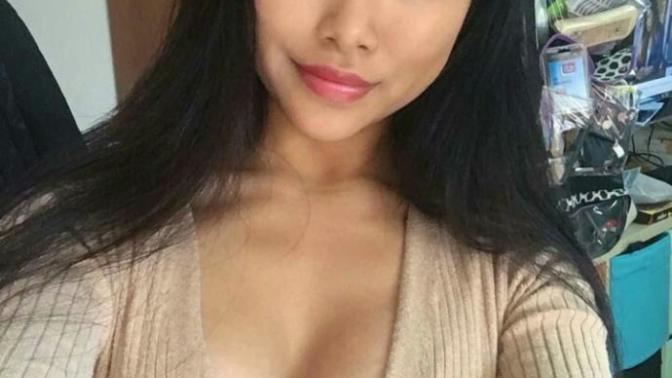 Guys, would you prefer to date a cute girl or hot girl?