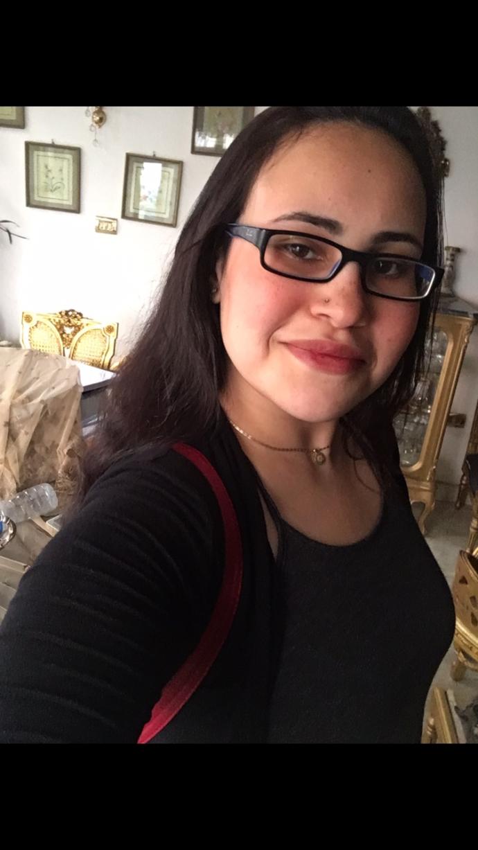 POLL QUESTION: Am I hot or pretty?