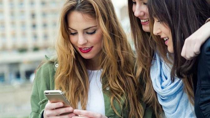 Flirting on Instagram. Would you do it and how?