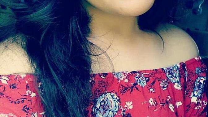 Am I pretty? What's my best feature?