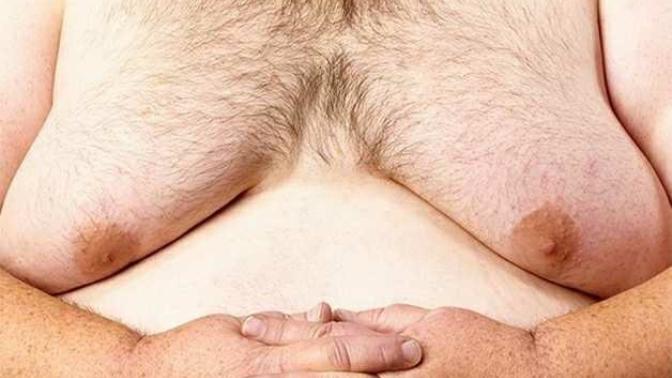 Is Men boob serious problem? Why guys having loose chest hated by girls?