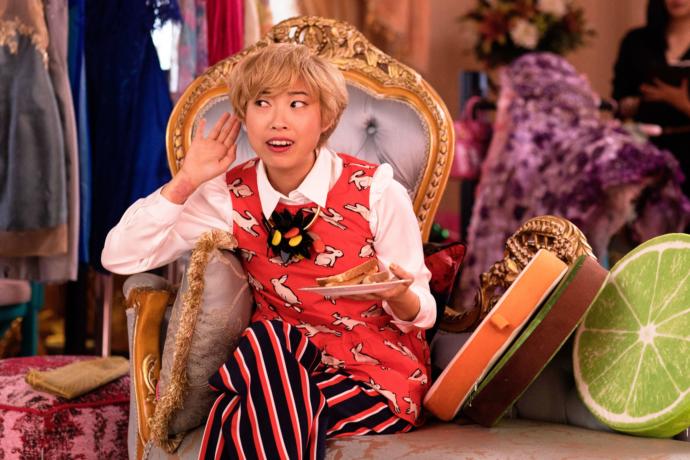 Guys, Who is the hottest girl on Crazy Rich Asians?