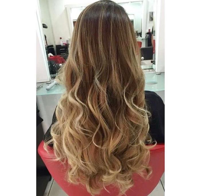 Which hair looks prettier?