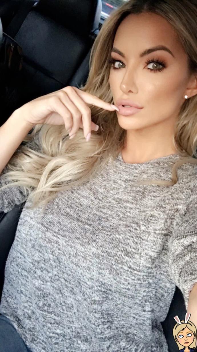 Who is more attractive/better looking? <br />Blonde or Brunette?