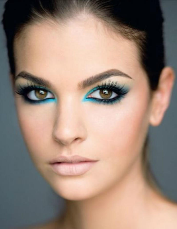 What is your favorite Lip size on a girl and on a guy (share a photo)?