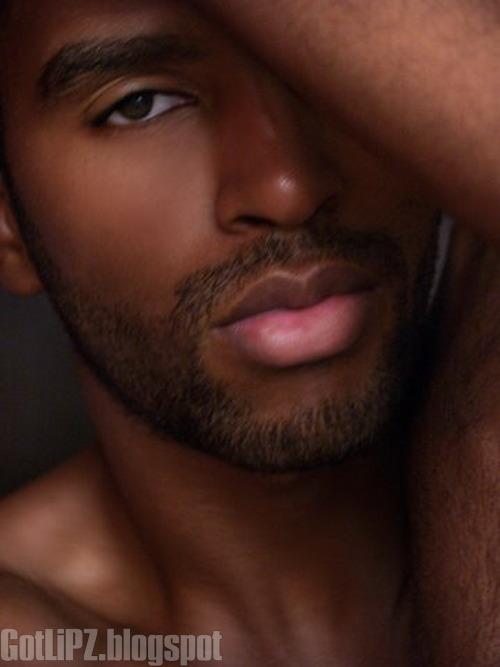 What is your favorite Lip size on a girl and on a guy (share a photo)?