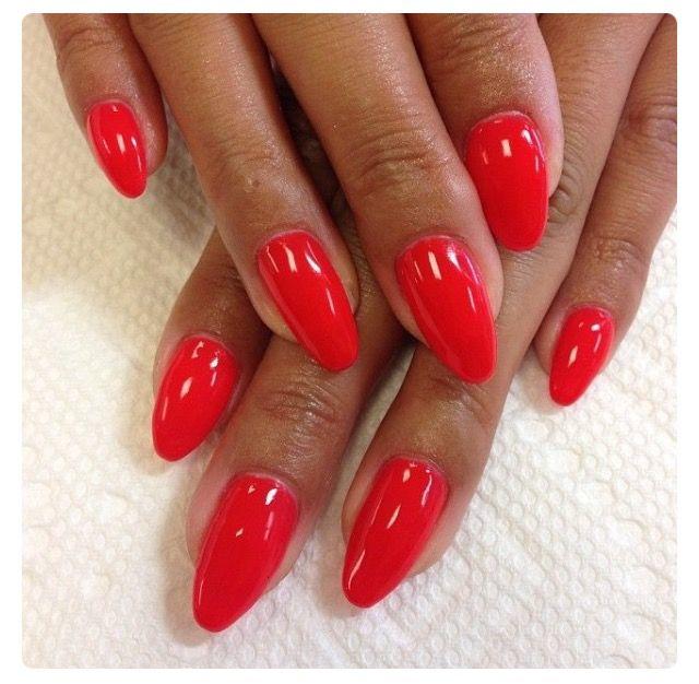 Which nail polish color looks best on girls?