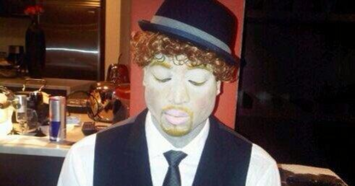 Should a white person feel offended if a NonWhite person wears a Should a white person feel offended if a NonWhite person wears a