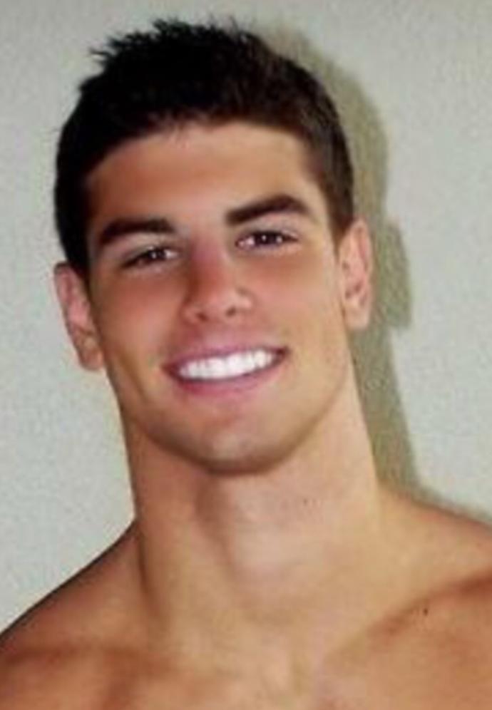 How attractive is white teeth?
