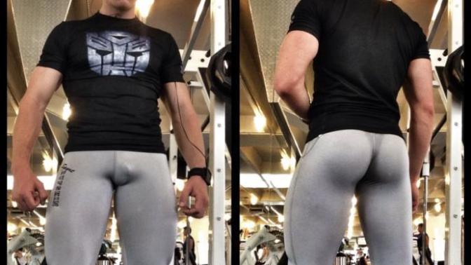 Girls, what do you think about guys wearing leggings? Does this look good?