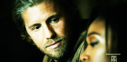 How Many of You Think This Actor (Matt Barr) Is Sexy? If so, What About Him?