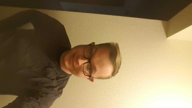 Girls, rate my new hairstyle 1-10?