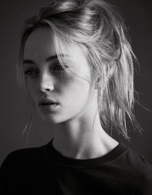Guys, what kind of hair style do you like best?