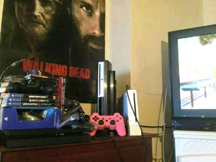Am I lame for the video games I like / the fact that I don't consider myself a gamer??
