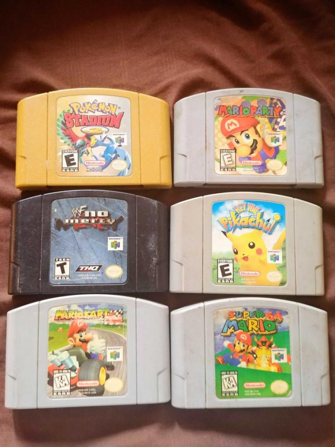 Am I lame for the video games I like / the fact that I don't consider myself a gamer??