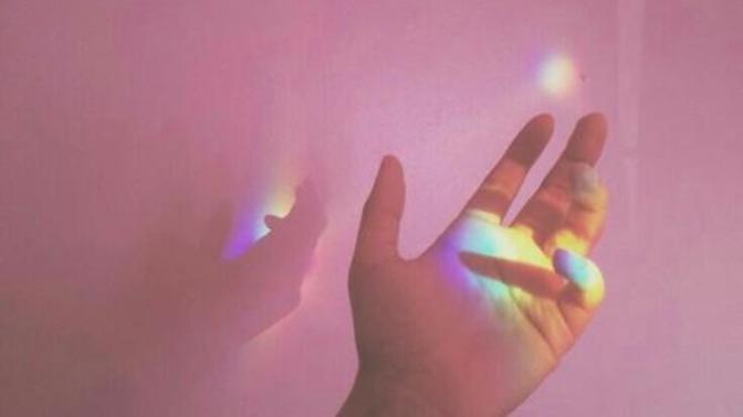 Do men find small hands in women attractive?