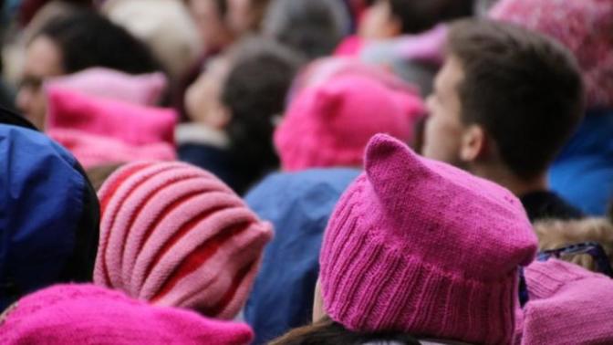 Women are winning against the old GOP/anti-feminist politicians, do you think that more women should run for office?