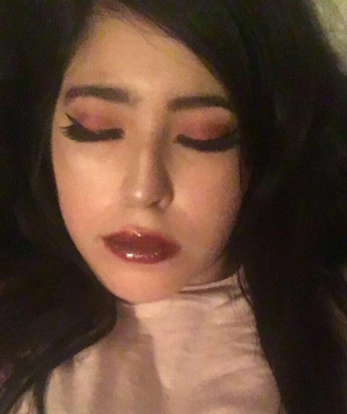 Which color lipstick looks best?