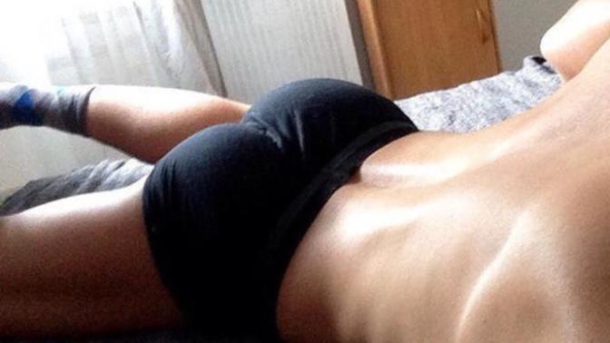 Girls, does it look weird to have a groove in my back?