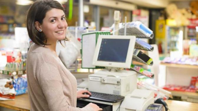 How do I approach a cashier?