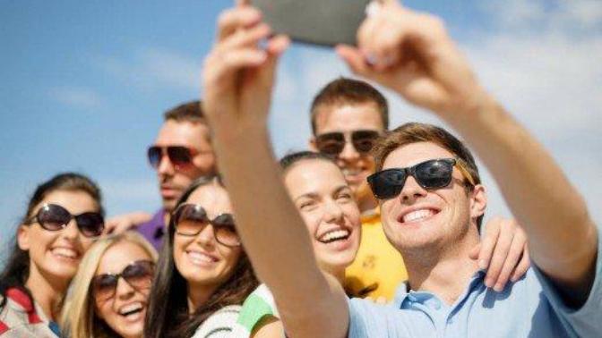 Would you date a person who is popular?