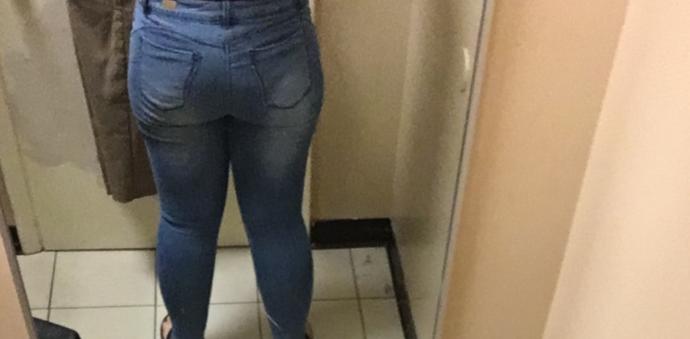 Do I look thick or chubby?