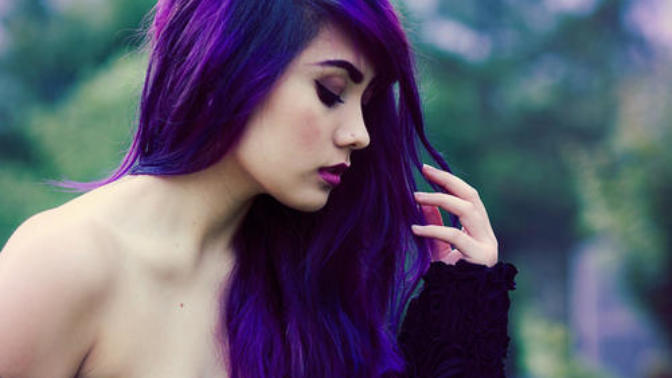 Do you think having non natural coloured hair is unprofessional?