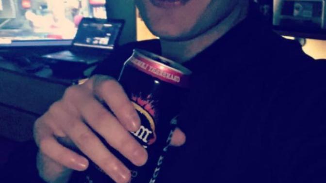 Girls, rate this guy please? 1-10?
