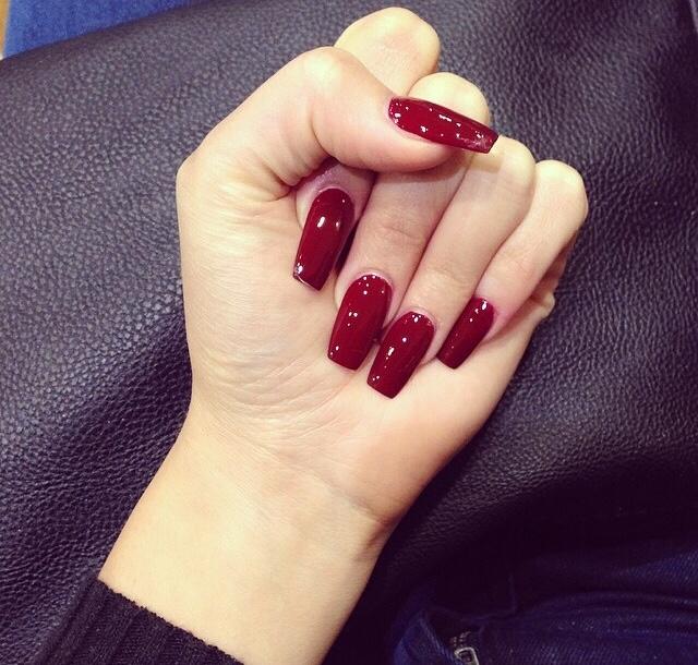 DOES GUYS PREFER LONG OR SHORT NAILS? GirlsAskGuys