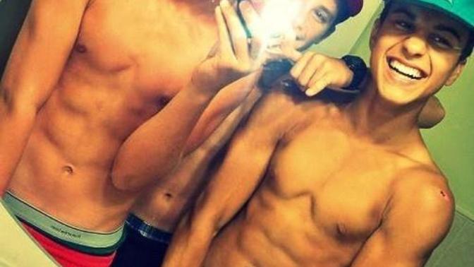 Do Guys like attention from being half naked?