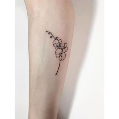 Which tattoo design looks better?