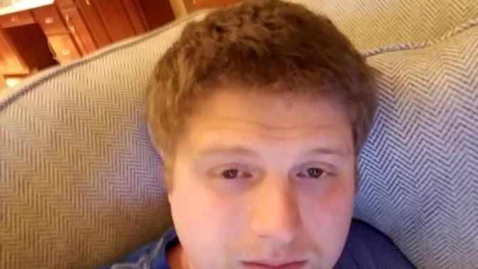 Do I sound (and look) like a desirable guy to date?