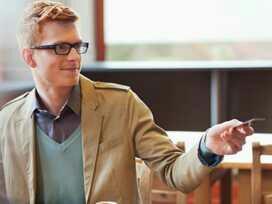 Who do you think should pay on the first date or dates afterwards??