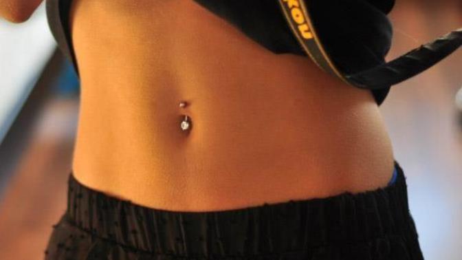 Are belly button piercings hot or not?