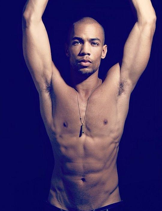Girls, post the ideal male body?