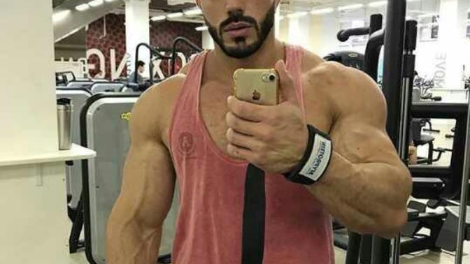Girls, could you date a guy who doesn't have a great body?