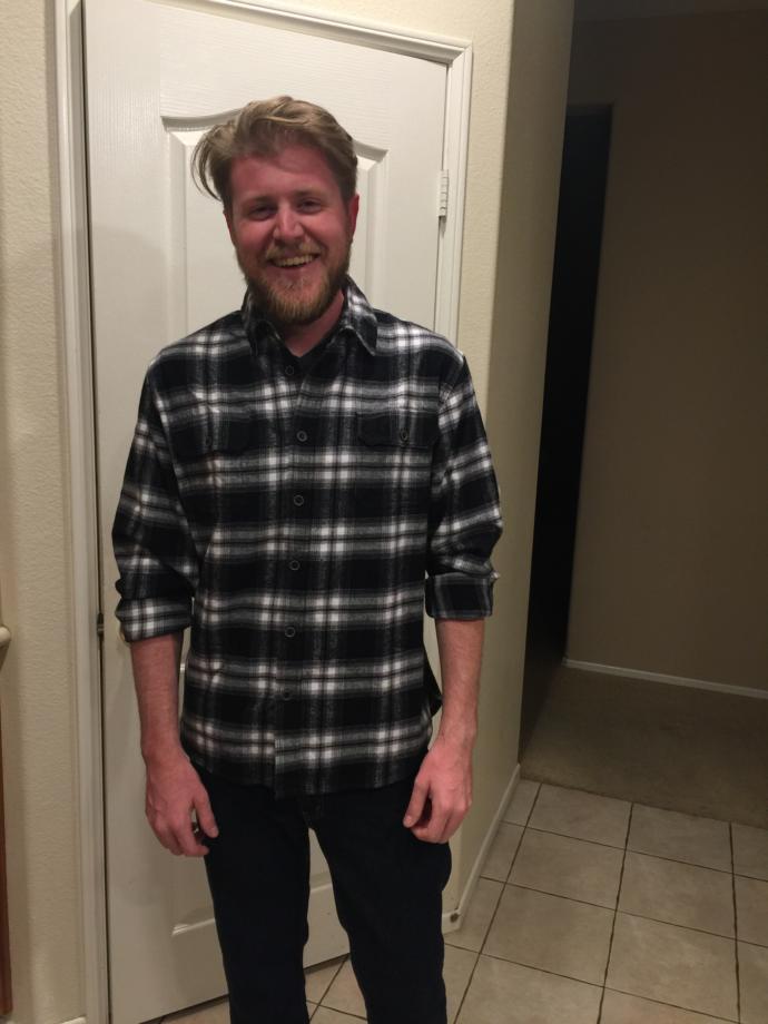 My brother has a date tomorrow. Which outfit should he wear?