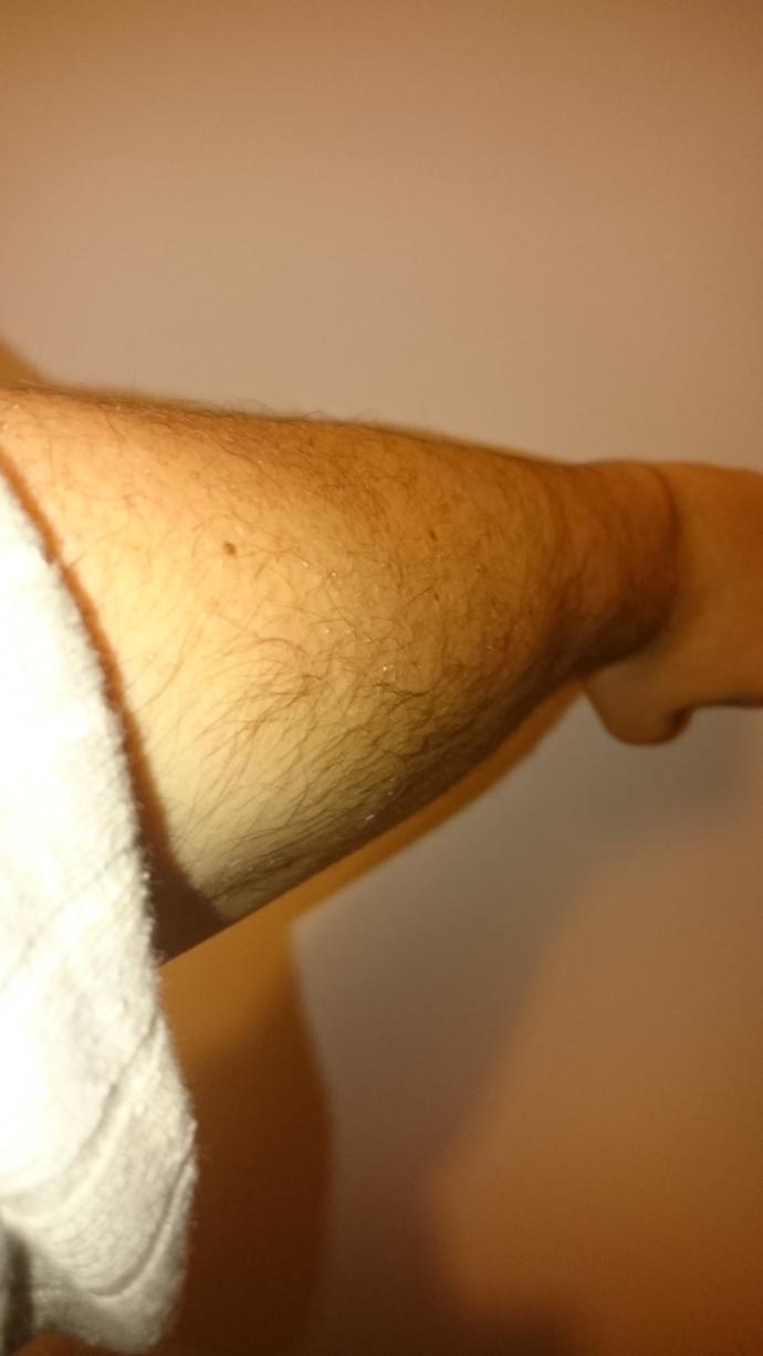 Are hairy arms on a girl a dealbreaker for you?