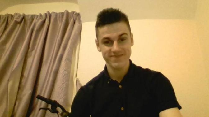 Girls, there is a photo of me below, why do I have so much trouble finding a girlfriend?