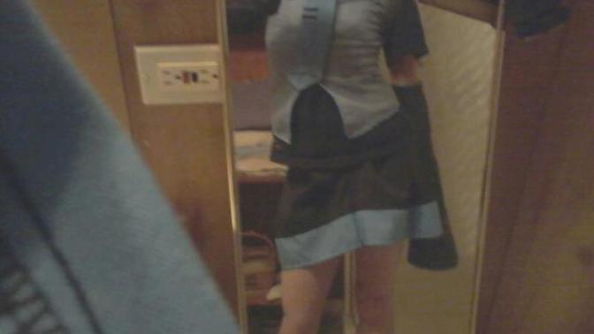 How do I look crossplaying as Miku Hatsune?
