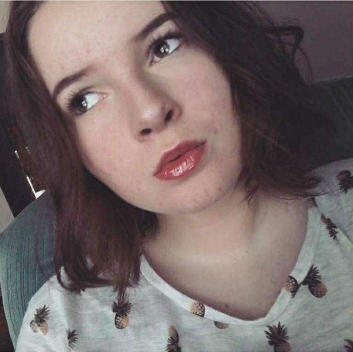 How does my newest selfie look??