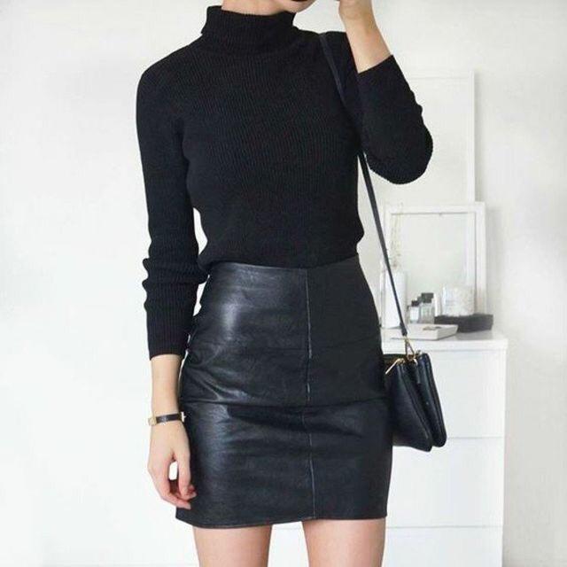 Are skinny jeans boring do you prefer girls wearing skirts cool trousers jeans?