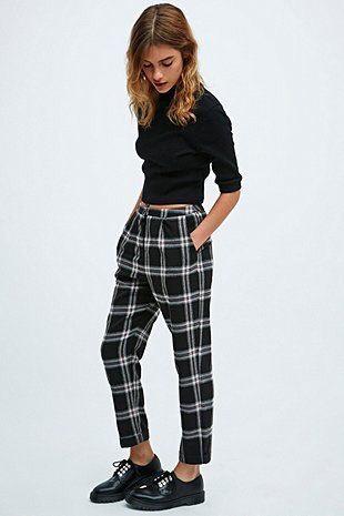 Are skinny jeans boring do you prefer girls wearing skirts cool trousers jeans?