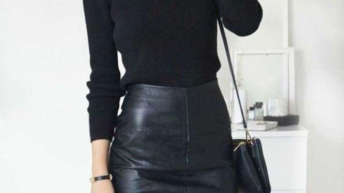 Are skinny jeans boring do you prefer girls wearing skirts cool trousers jeans?
