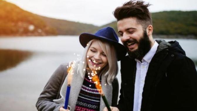 Should I be concerned if my boyfriend is hanging out with a girl alone?