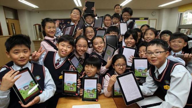 How do you feel about no-paper schools (no paper used, all computers)?